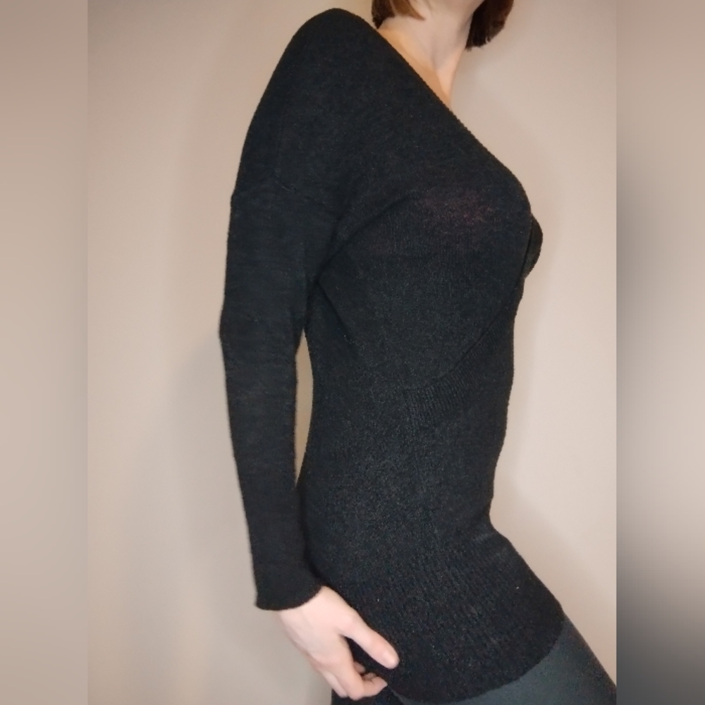Express V neck Top - Picture 3 of 3